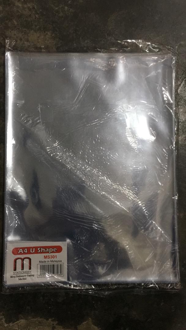 A4 U SHAPE TRANSPARENT FILE