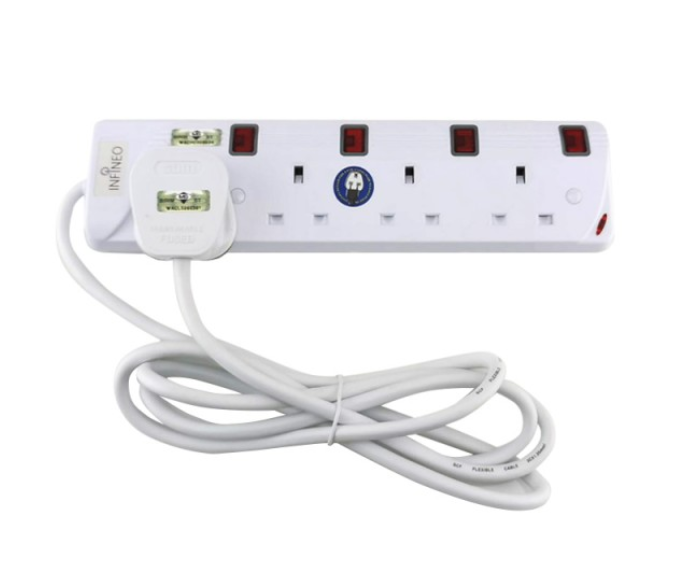 SE SETIA ELECTRIC ADS 4 GANG TRAILING SOCKET W/SIRIM
