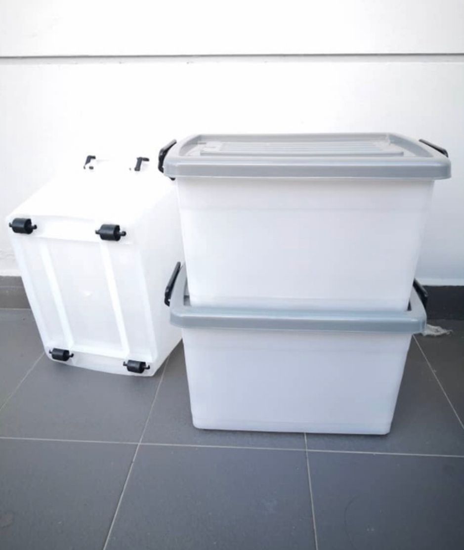NA Semi Transparent Plastic Storage Box 25L Big Capacity Stackable Storage Organizer With Wheels Multi Purpose Storage Box