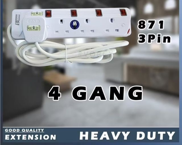 Henes 10Meter 4 Extension Plug Multi SIRIM APPROVED (3 Core Cable Cooper) High Quality