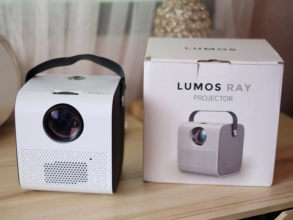 LUMOS RAY GEN 2 HOME CINEMA PROJECTOR
