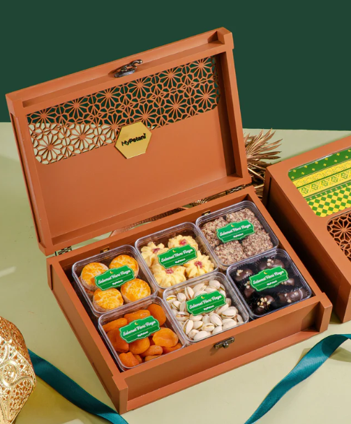 HAMPER FOR RAYA 2025