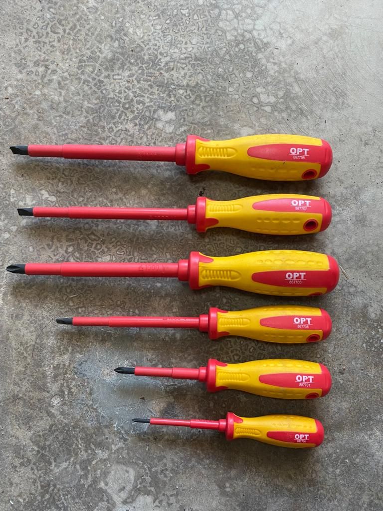 OPT SLOTTED (-) SCREWDRIVER 6.5MM X 150MM 1000V INSULATED VDE