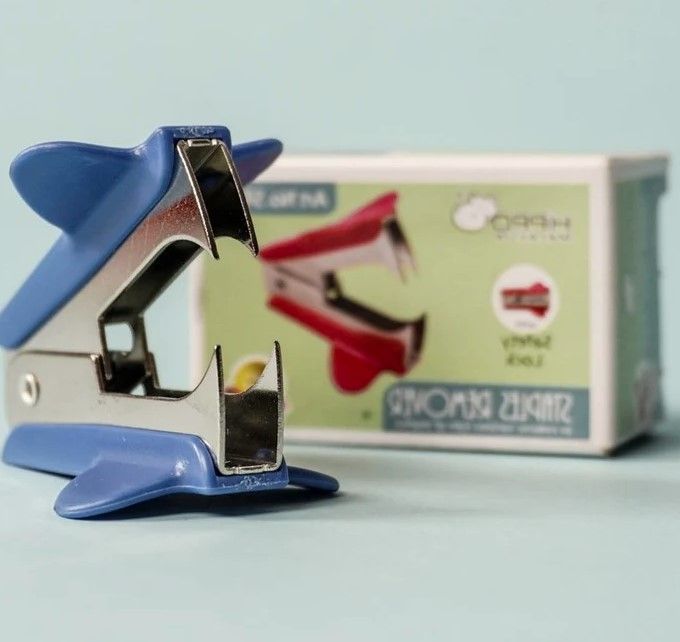 HIPPO STAPLES REMOVER SR100