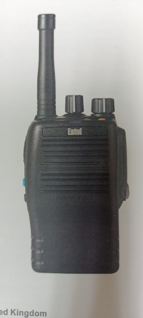 ENTEL UHF DX482 WALKIE TALKIE UNIT