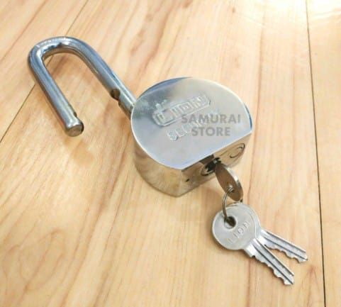 Lion hardened steel 65mm security Pad lock , 3 brass key
