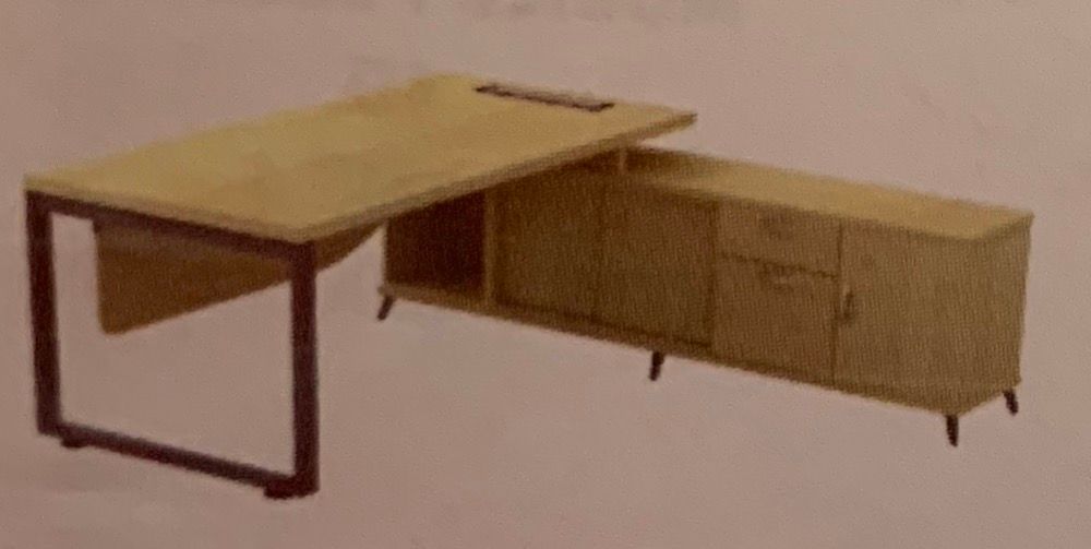MASLOW DIRECTOR TABLE SET (TABLE TOP 41THK)