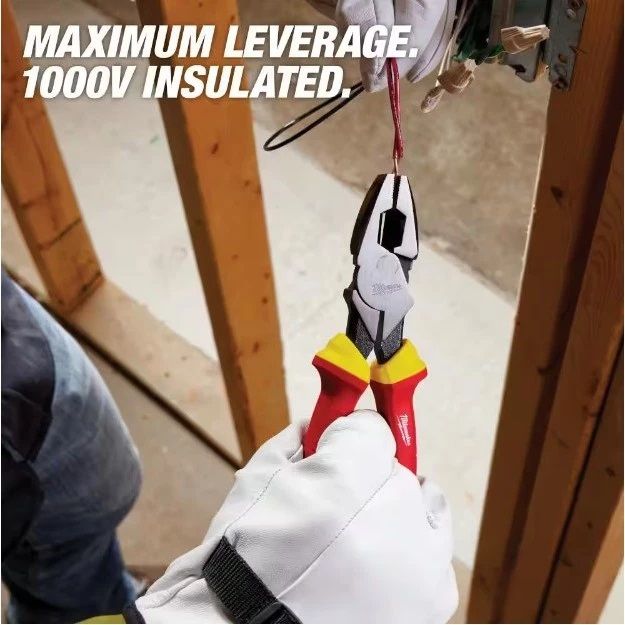 MILWAUKEE 1000V Insulated 9" Lineman's Pliers 48-22-2209