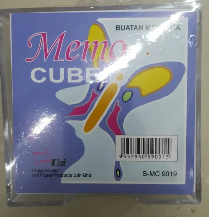 Uni White Memo Cube With Refill 9019
