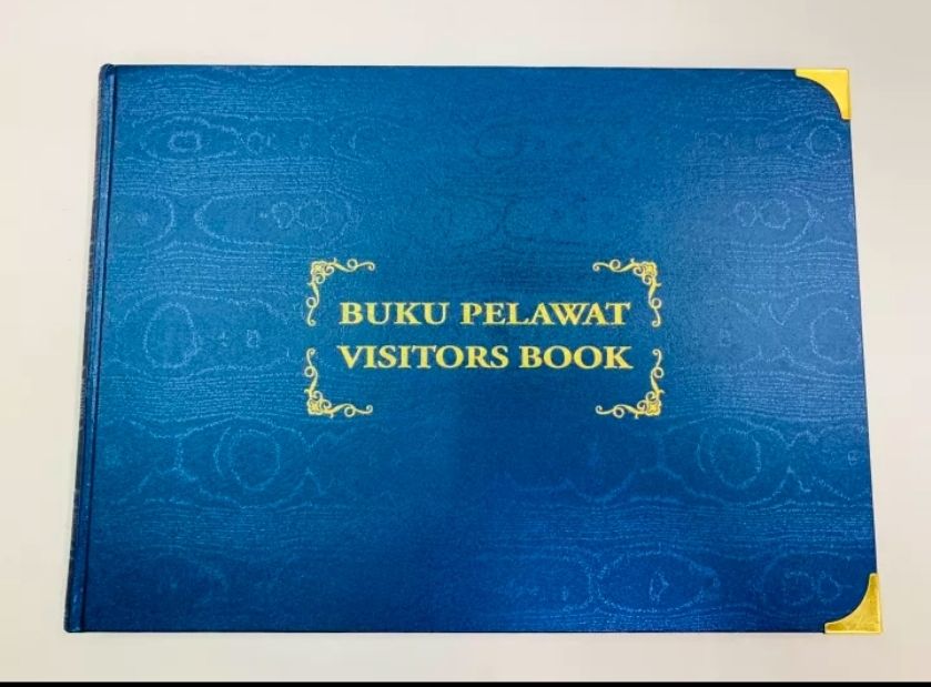 Buku Pelawat