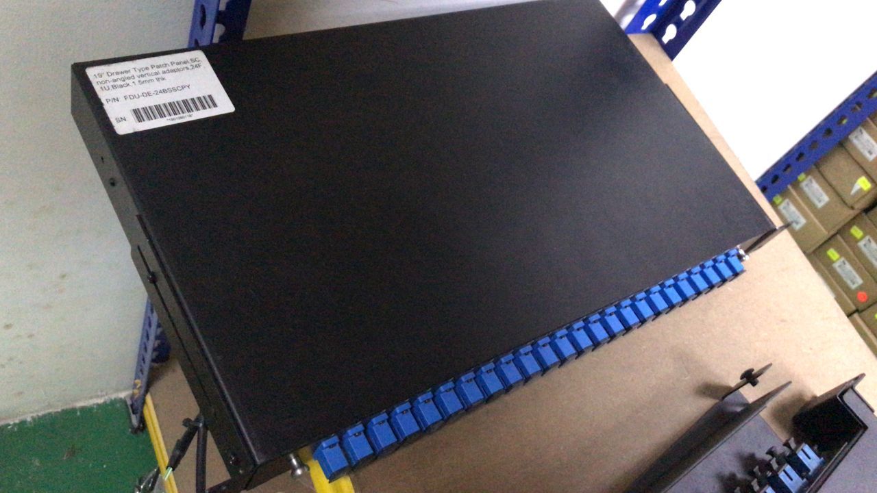 24F Drawer Patch Panel Black 19" 1U 1mm No Angle SC SX Port w/ SM SC Adp. w/o Pigtail