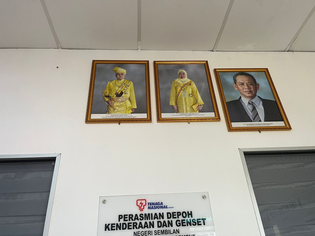 FRAME GAMBAR