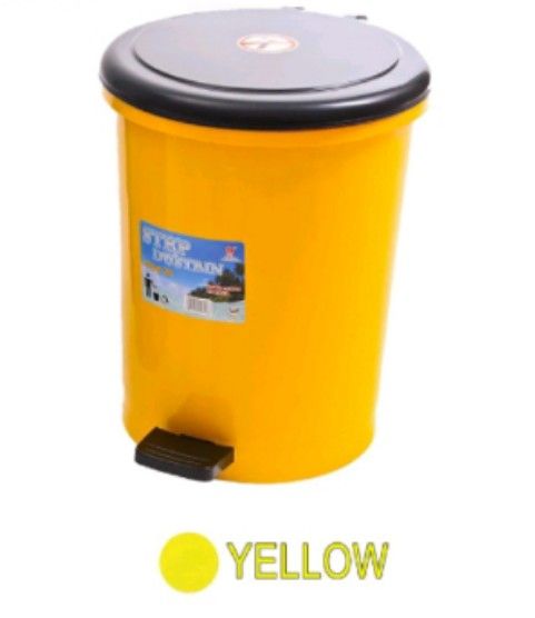 Twins dolphin 22L step dustbin / round pedal bin / tong sampah