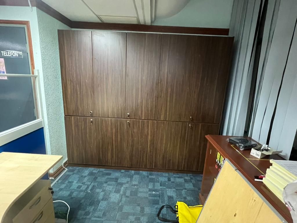 CUSTOMIZE: FULL HEIGHT WOODEN FILING CABINET (H2100MM X W 2600MM X D 475MM)