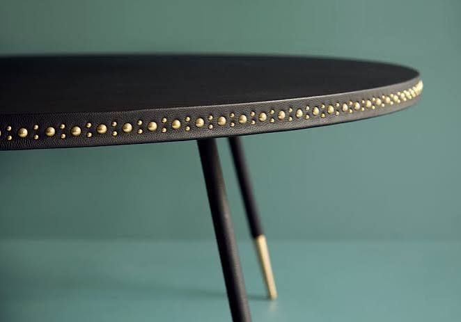 Others CHATTY NET Table with Stud
