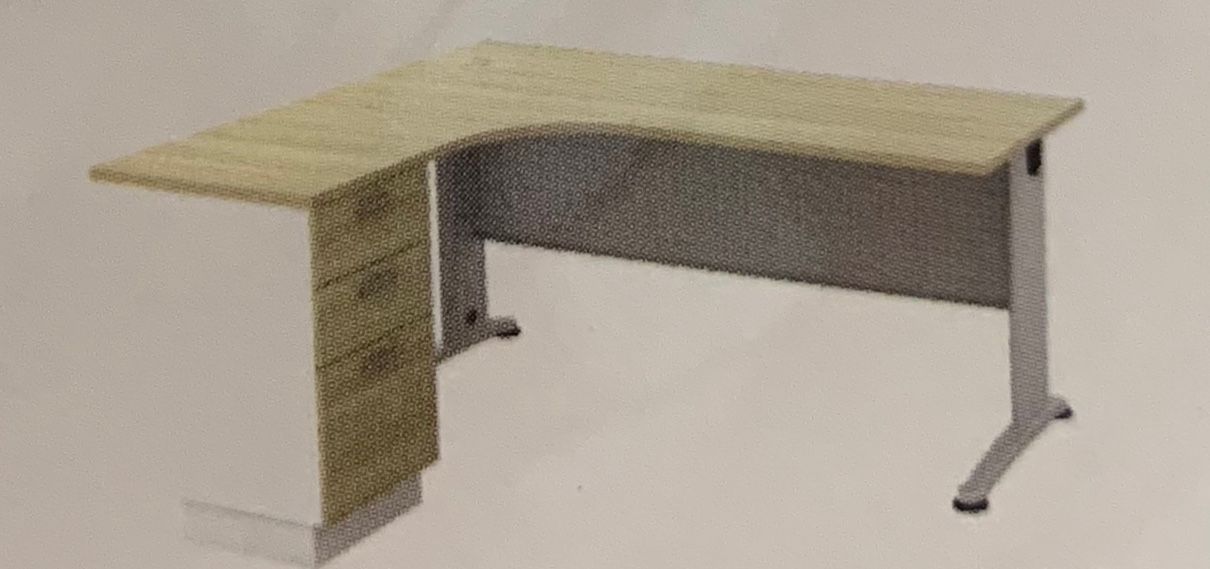 6鈥�AMPLE SUPERIOR COMPACT TABLE