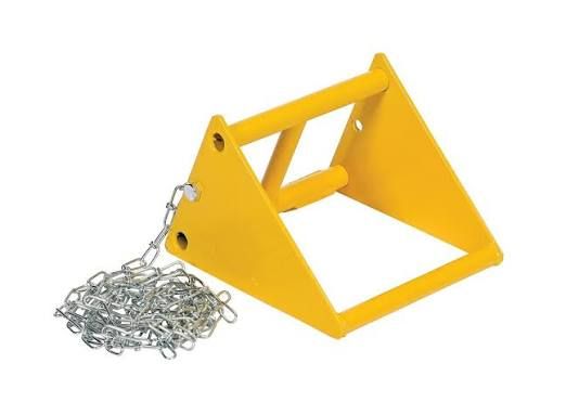 wheel chock with metal ring and chain