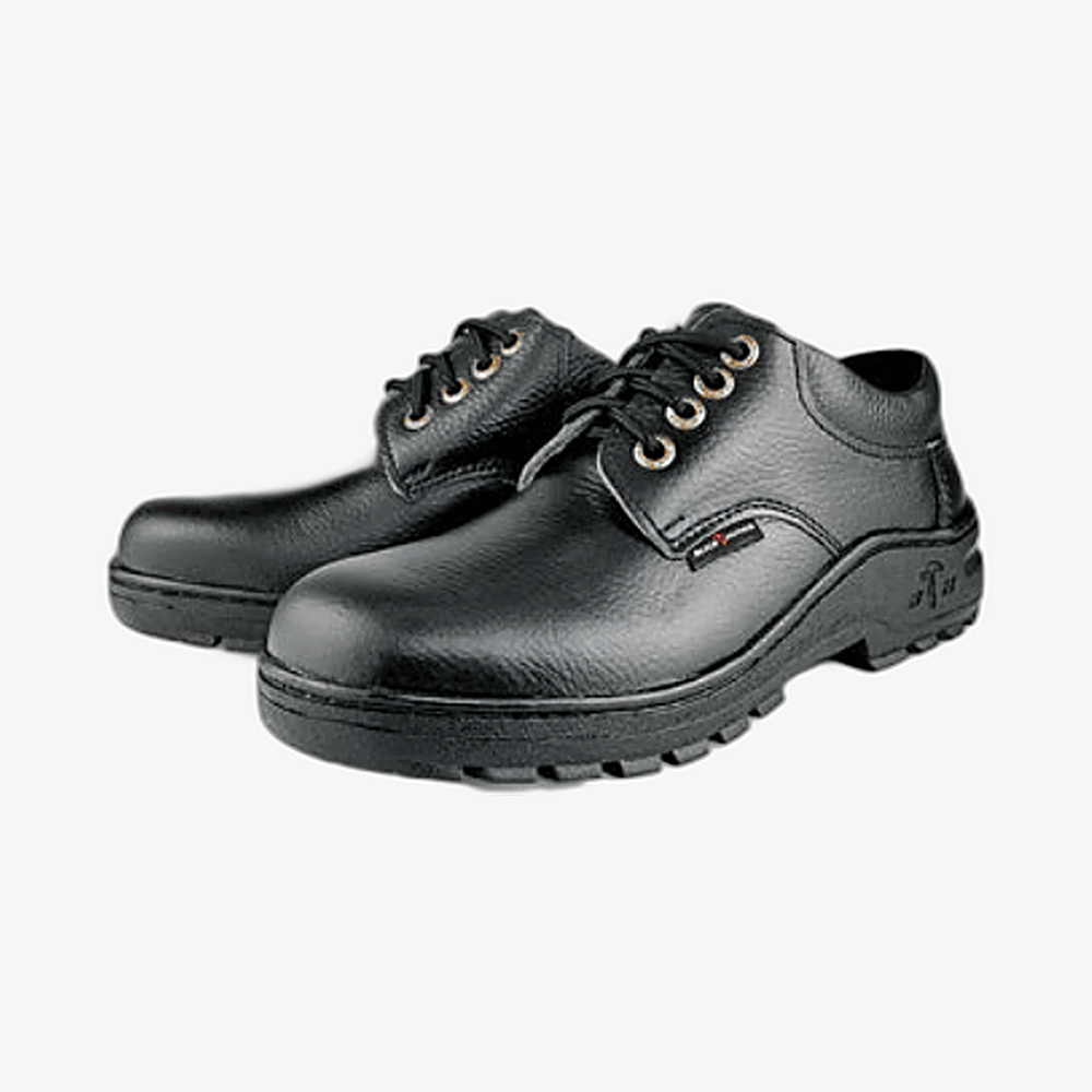 Black Hammer Low-cut Lace Up - Black (UK 4-10)