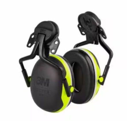 3M Peltor X4P5E Hard Hat Attached
