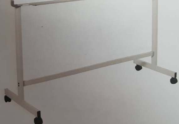 Magnetic Whiteboard Stand MC4