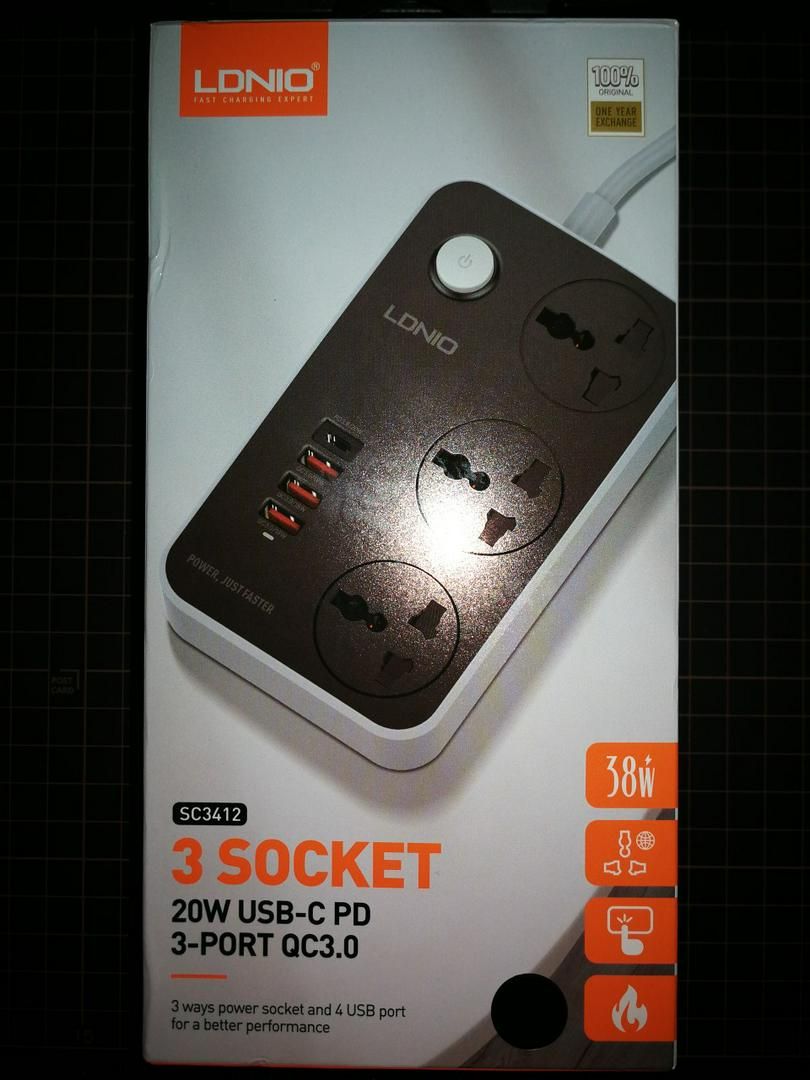 LDNIO SC3412 38W PD20W Power Strip 2-Meter Wall Extension Plug Cord with 3 Socket Outlets and 3 QC 3.0 USB