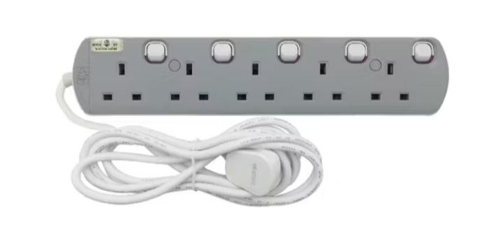 UMS 5 GANG POWER EXTENSION SOCKET PLUG (SIRIM)-1.8 M, 3 M & 5M