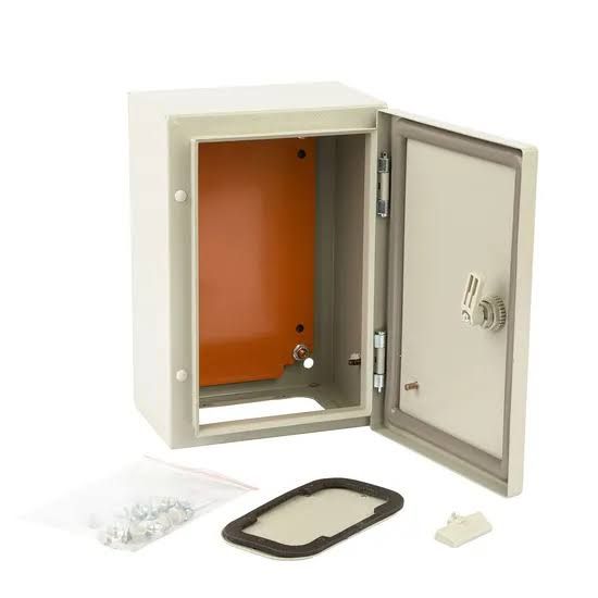 *OUTDOOR IP54 WEATHER PROOF HOSE HOUSE PANEL - SINGLE DOOR