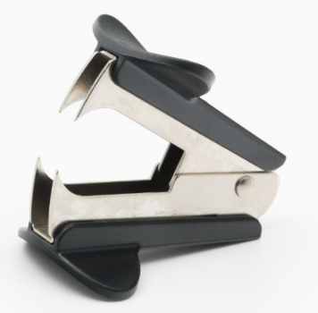 STAPLE REMOVER