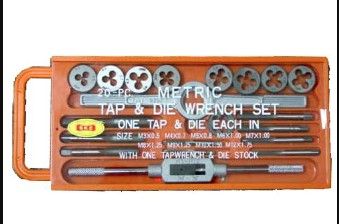 SKC 20-PC CARBON STEEL TAP AND DIE SET (IN PLASTIC CASE) – 20W
