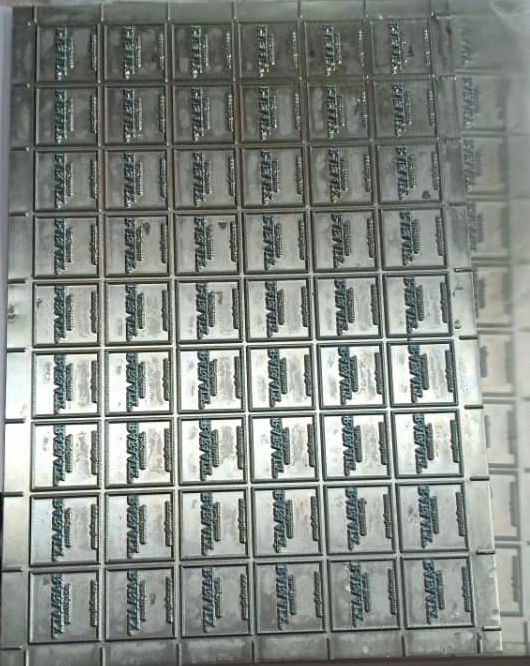 Metal Block Binding