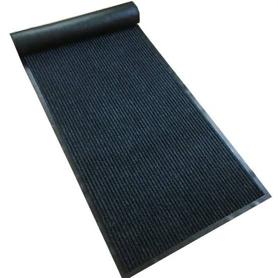 WATER TRAP-ABSORBING FLOOR MAT