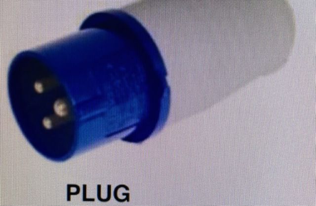 QS Commando 16a 3Pin Plug