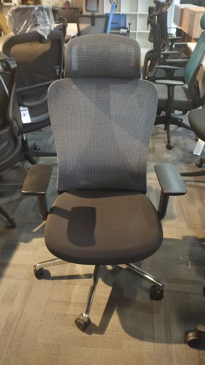 High Back Mesh Chair (For Pulau Tioman Only)