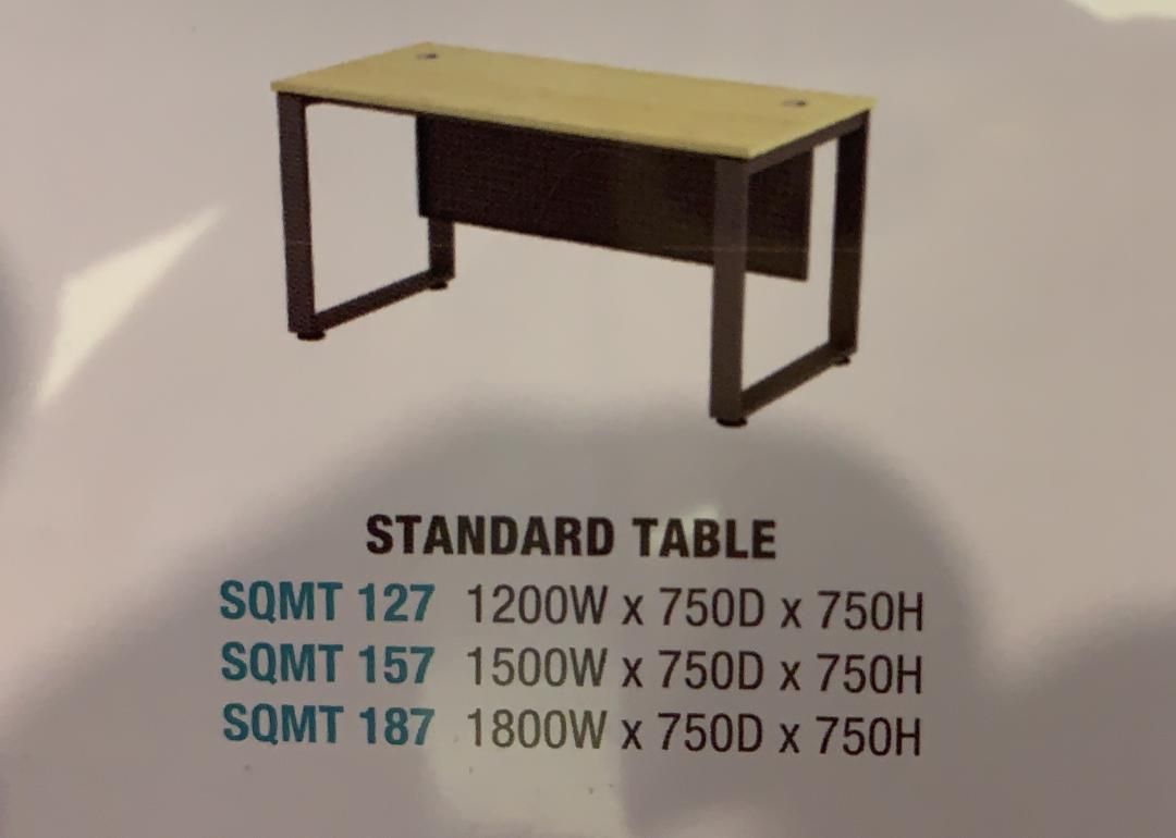STANDARD TABLE : SQMT 187 / 1800W x 750D x 750H