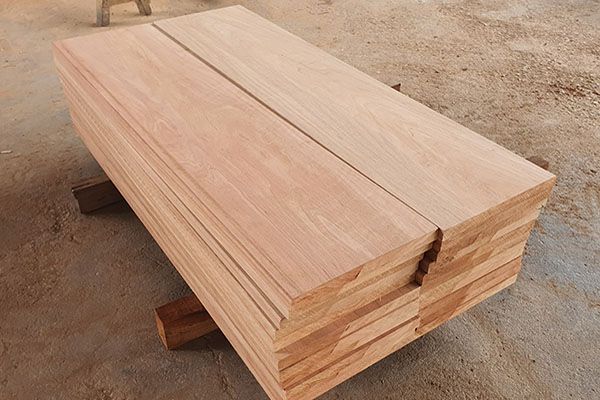 Nyatoh Wooden Handle Dia 60mm x 500mm