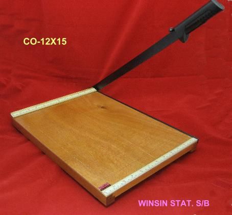 Paper Cutter (12X15)F4