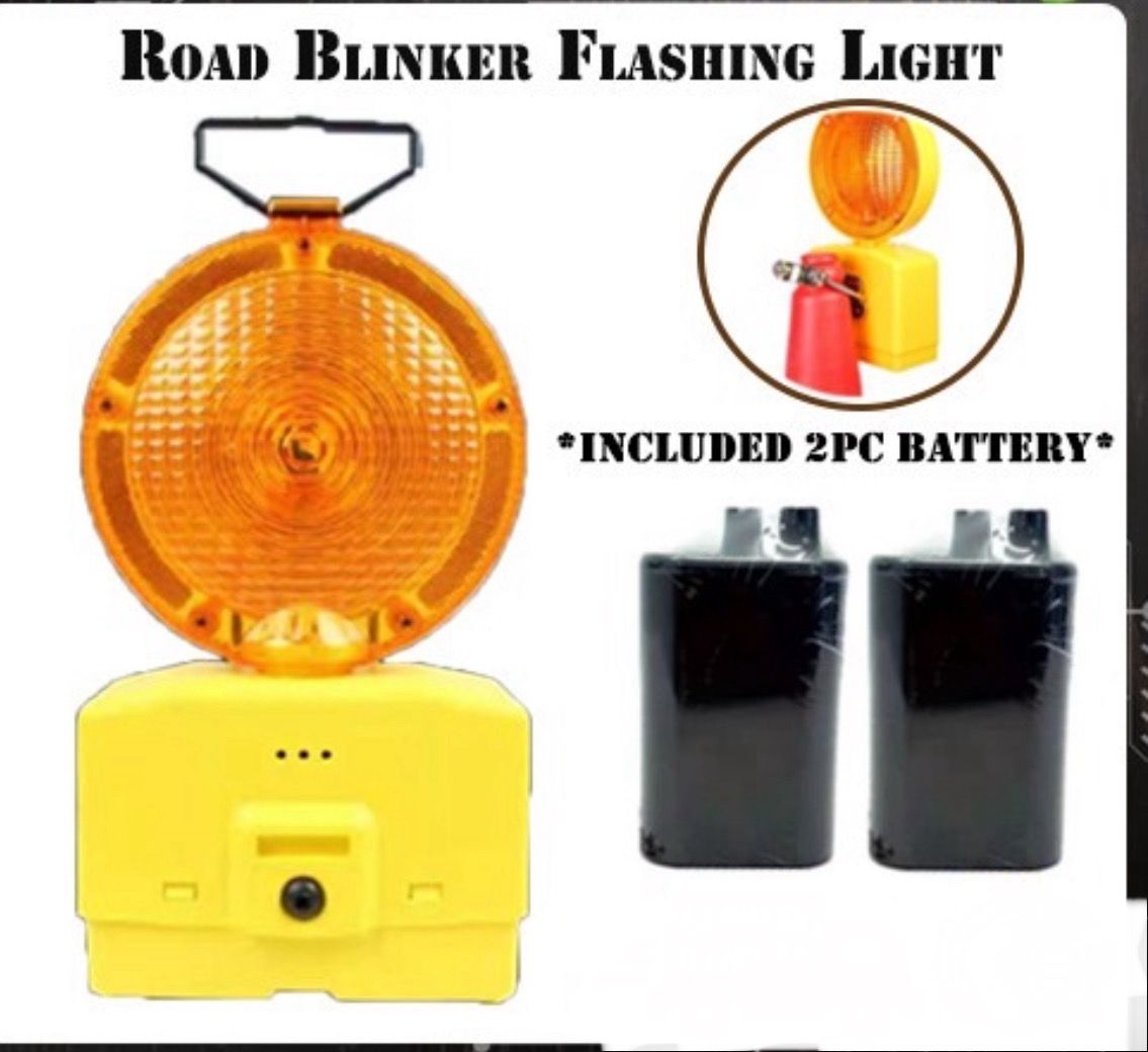 Road Flashing Road Blinker Safety Warning Light (Orange) Witgh 2 Pcs Battery