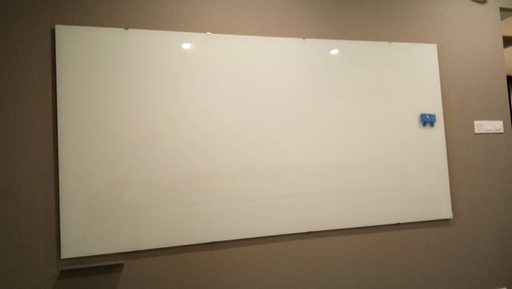 Magnetic Glass Whiteboard 4FTx6FT