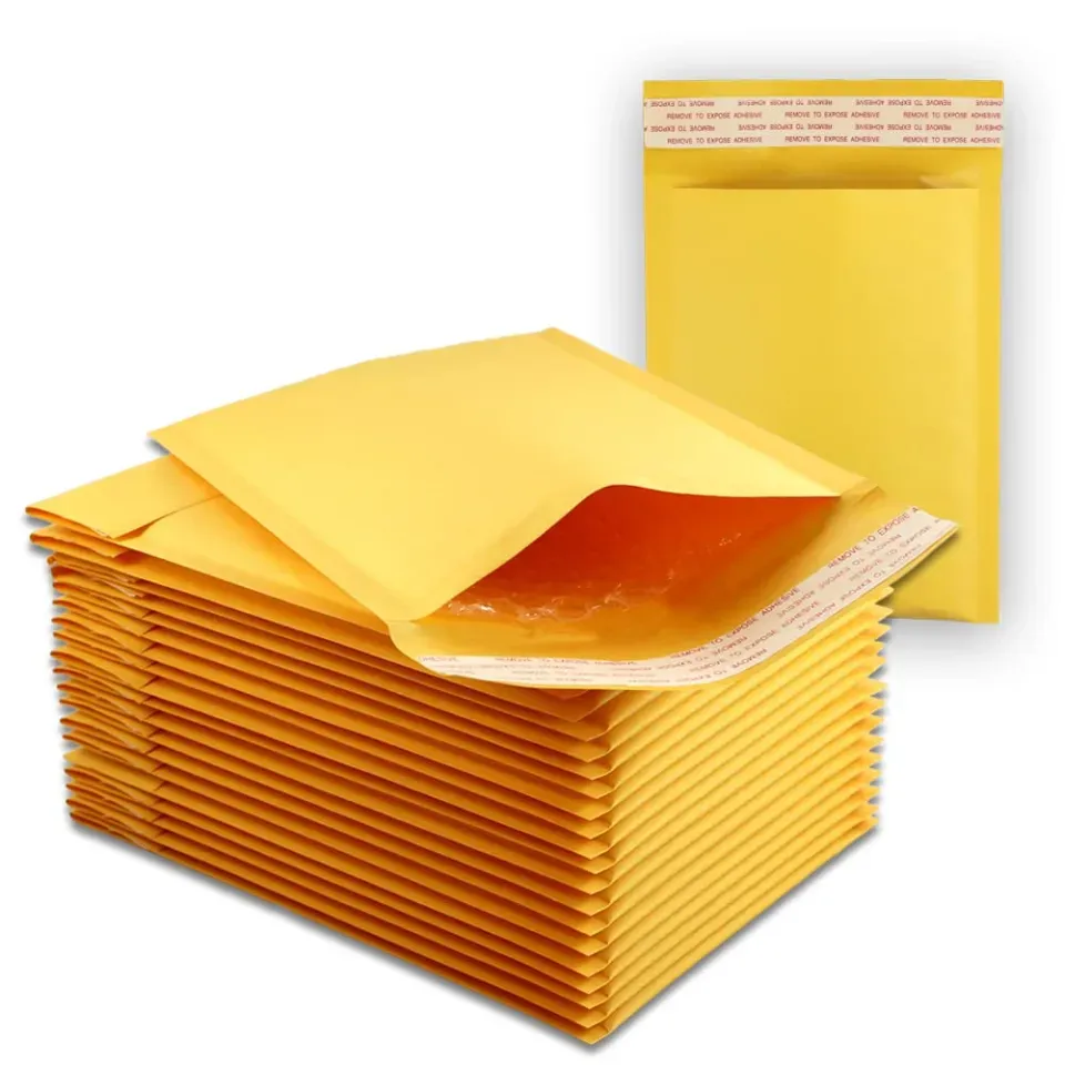 A4 BUBBLE CUSHION ENVELOPE 220 X 330MM ENVELOPE / BUBBLE CUSHION / A4 / 220 X 330MM / BUBBLE CUSHION ENVELOPE / SAMPUL SURAT