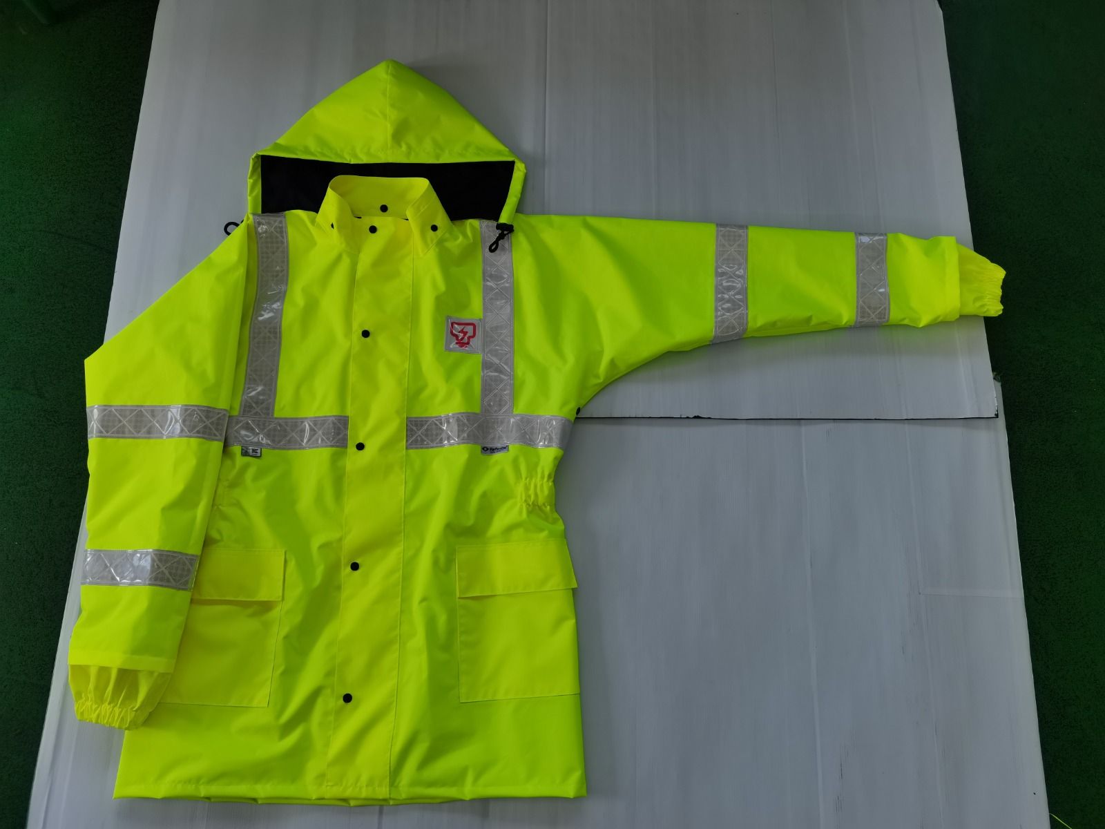 HIGH VISIBILITY RAIN JACKET & PANTS FLUORESCENCE